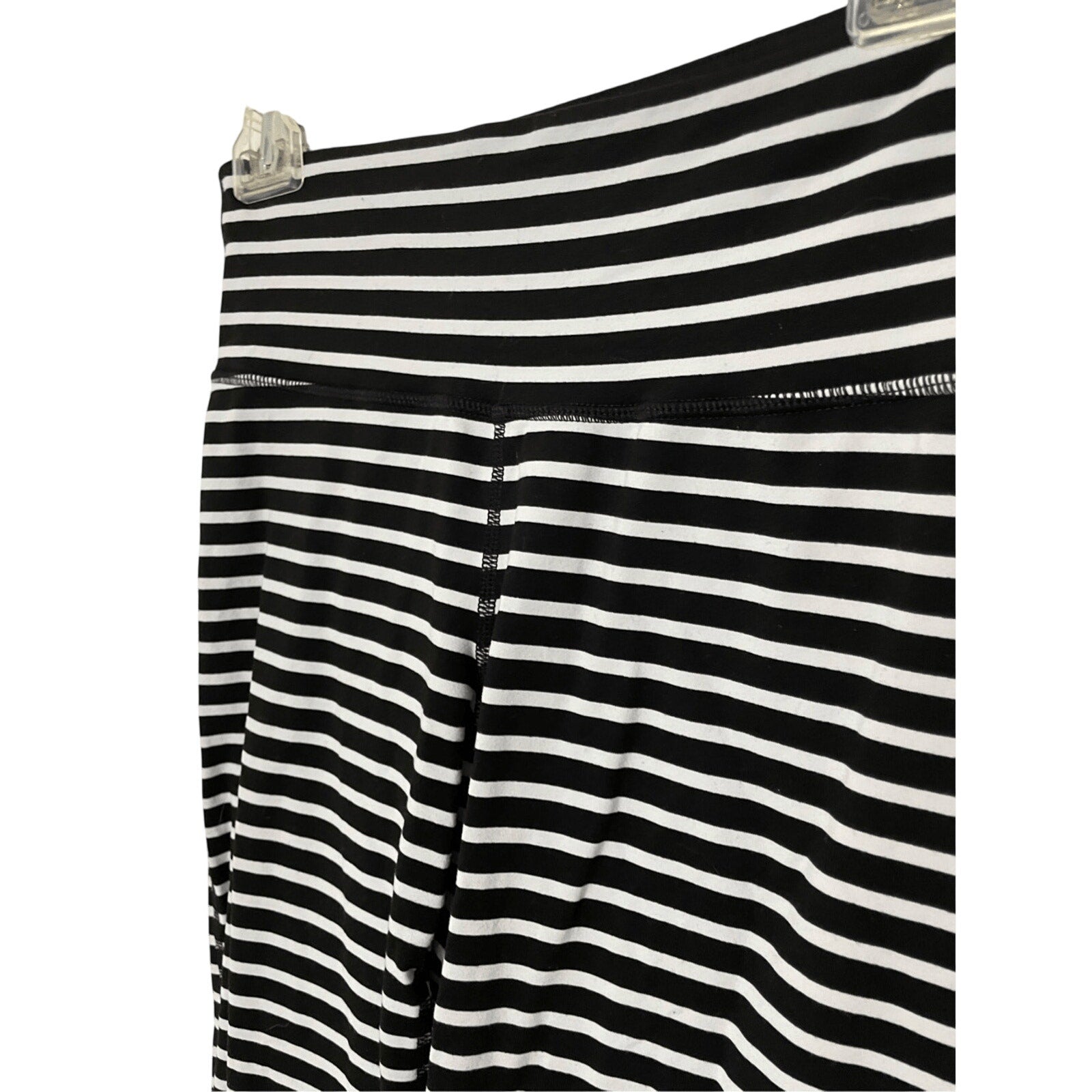 Athleta Women's Jail House Rock Stripe Gym Girl Capri Pilates Leggings