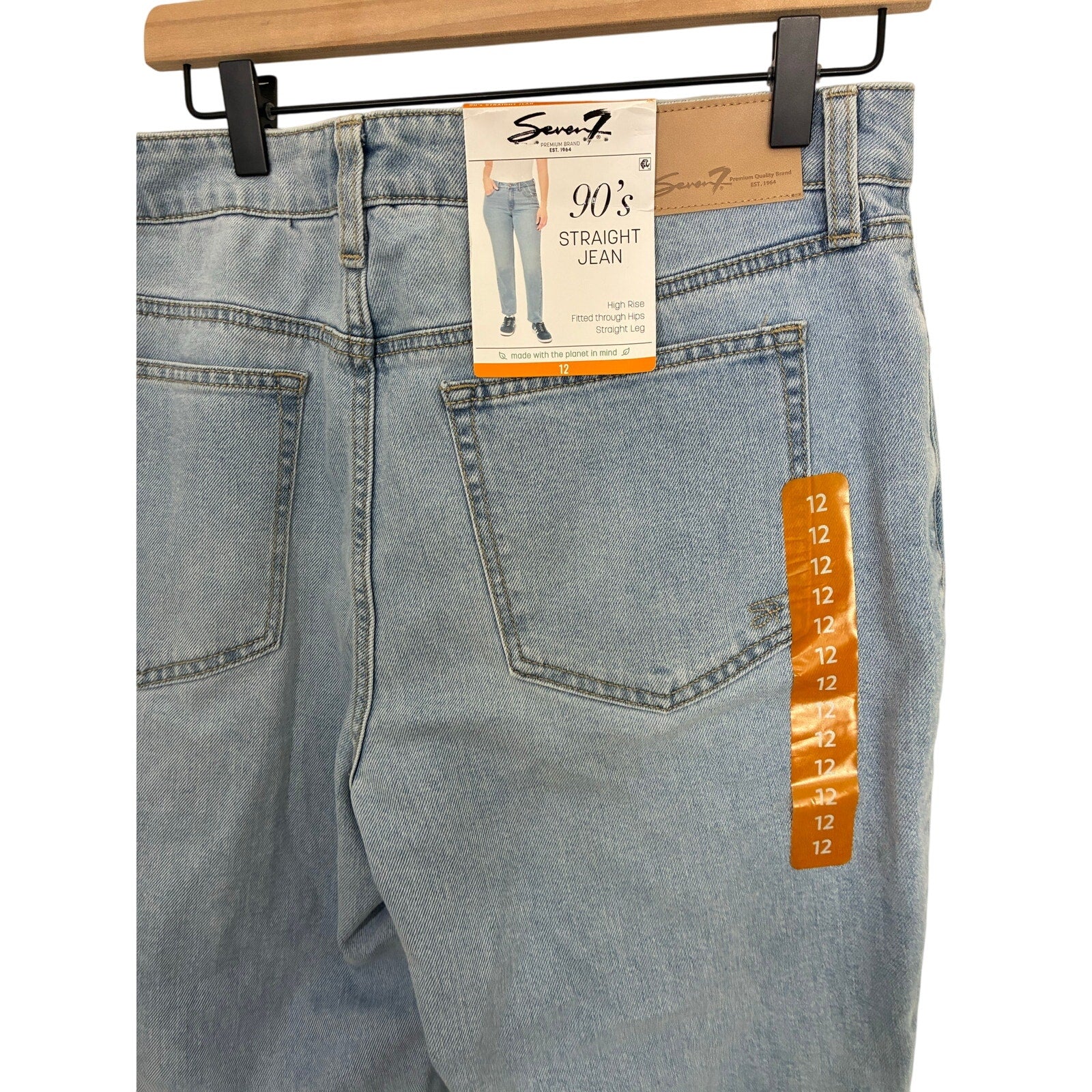 NWT Seven7 90's Straight Leg High-Rise Jeans Sz 12 Casual Relaxed Normcore
