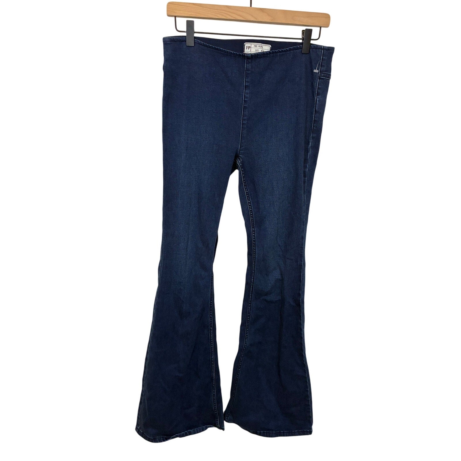 We The Free Penny Pull-On Flare Jeans Western Cowboy Rodeo Ranch Country 28
