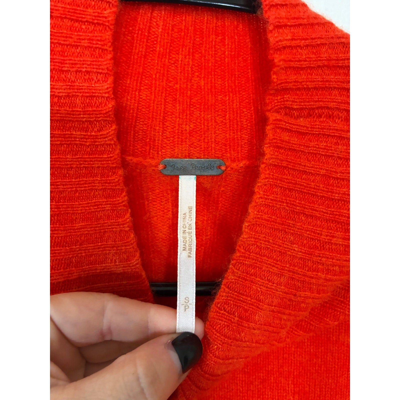 Free People Aubrey 100% Cashmere Turtleneck Sweater Soft Luxe Knit Small Preppy