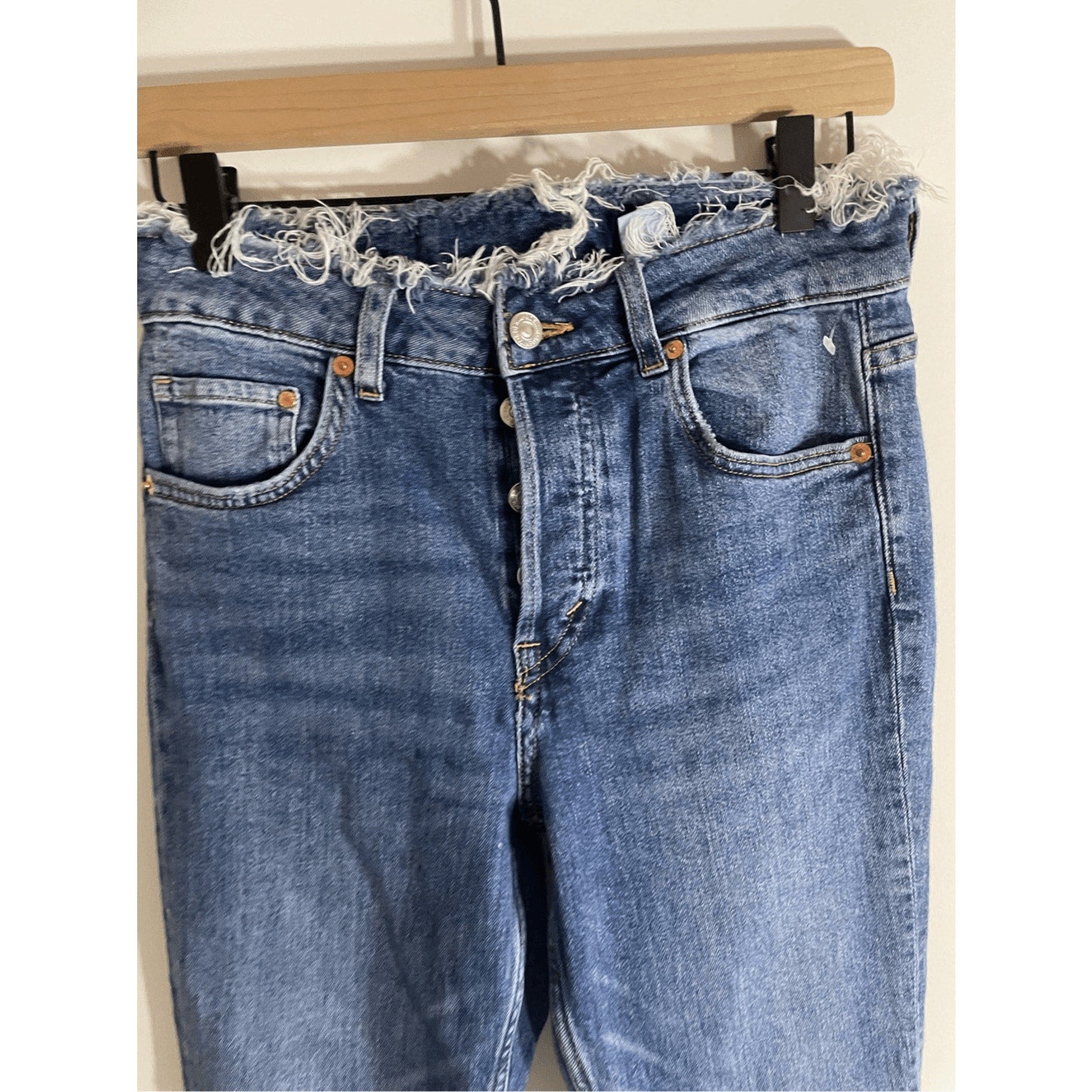 H & M Distressed Raw Hem High Rise Streetwear Comfy Indie Skinny Jeans SZ 28