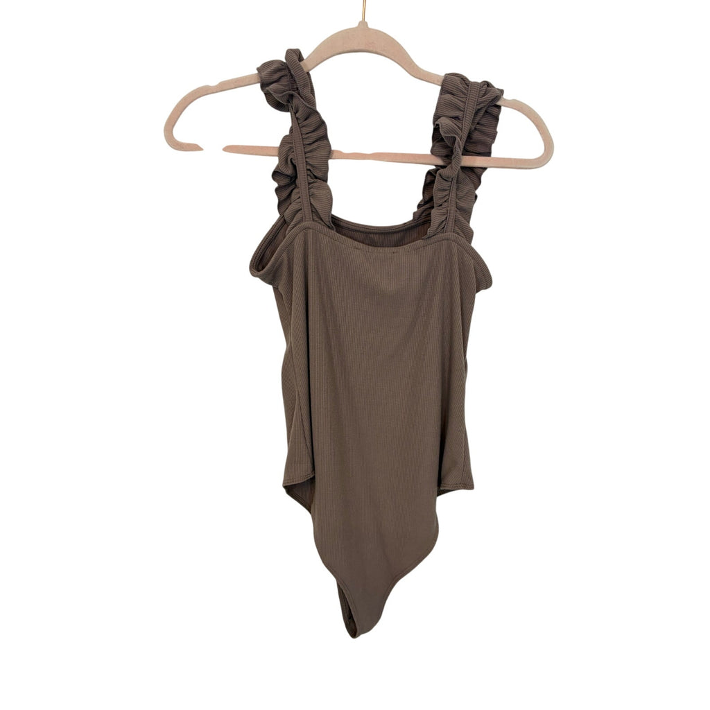 Entro White and Tan Bundle Ribbed Ruffled Tank Sleeveless Bodysuit Casual Basic