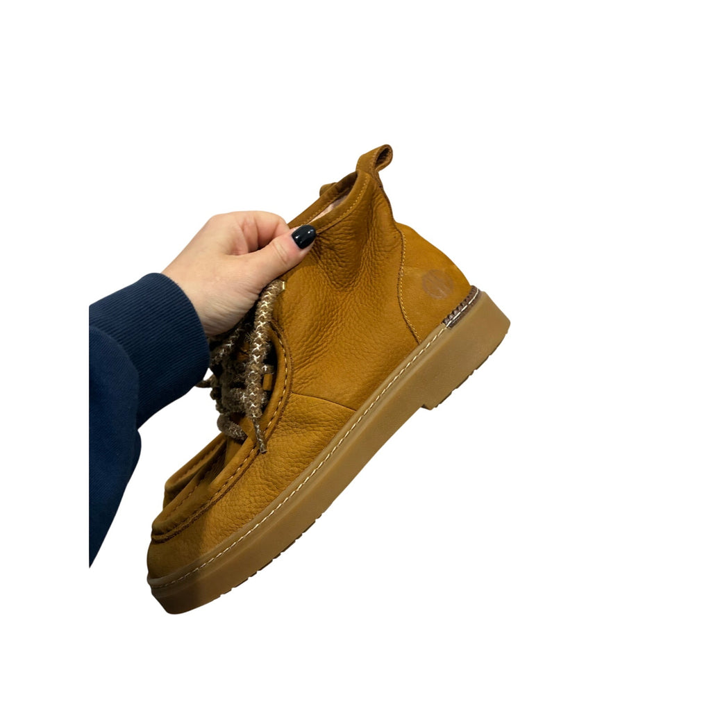 Cole Haan Womens Light Amber Brown Leather Chukka Boots Lace Up Round Toe 8B