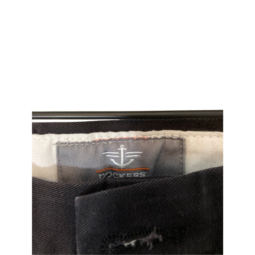 Docker's Men's Black Old Money 38x30L  Utility Khaki Classic Pants