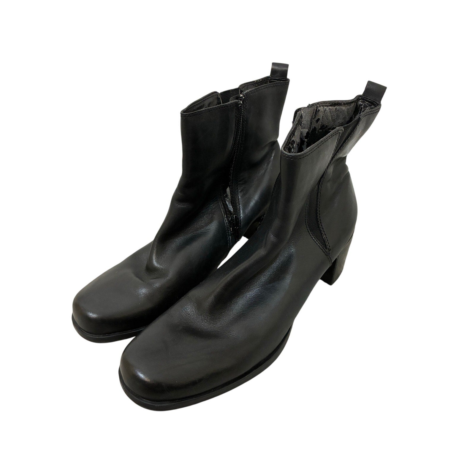 Clarks Black Leather Ankle Booties Women’s Size 9 Comfort Casual Boots Edgy Goth
