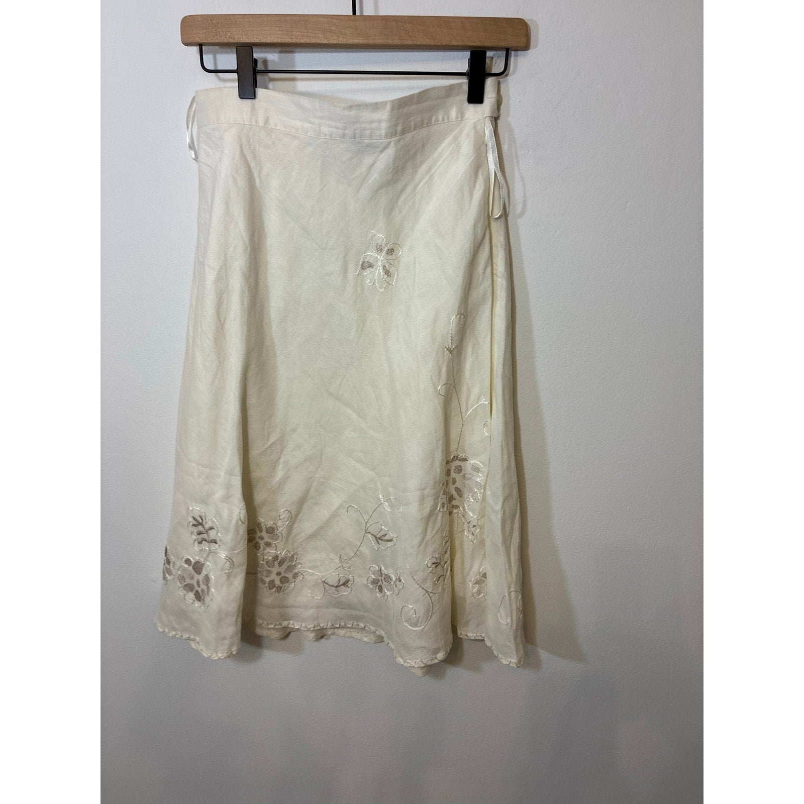 Outfit JPR Cream Floral Embroidered Midi Skirt Ethereal Cottagecore Whimsy 6