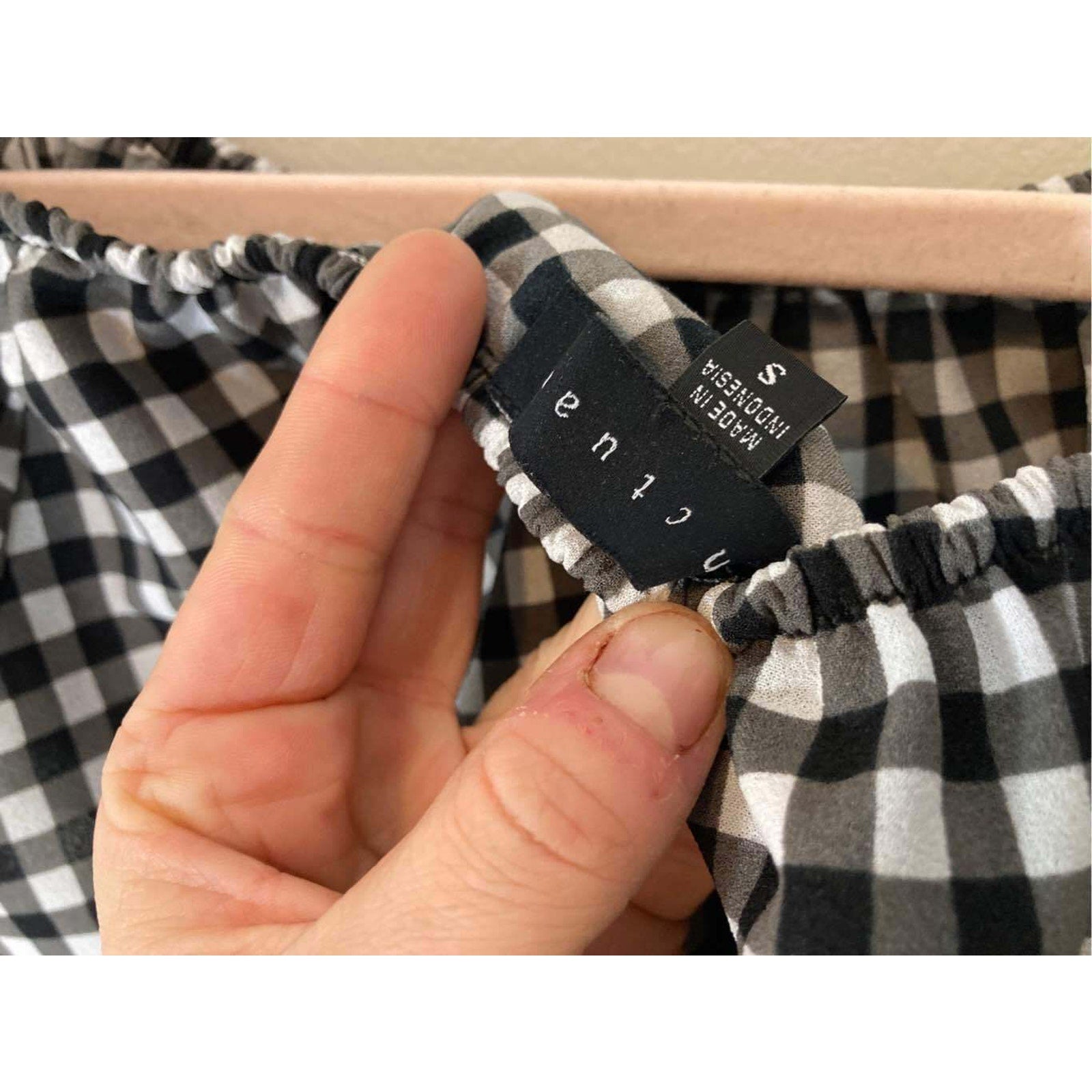 Sanctuary Off Shoulder MinimalistGingham Checkered  Blouse