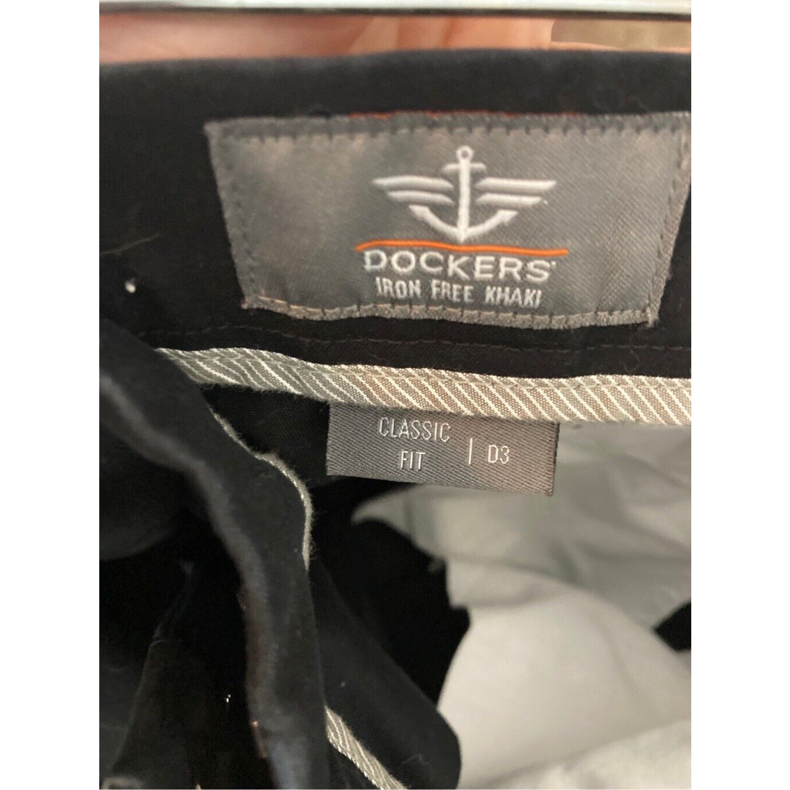 Docker's Men's Black Old Money 36x30L  Utility Khaki Classic Pants