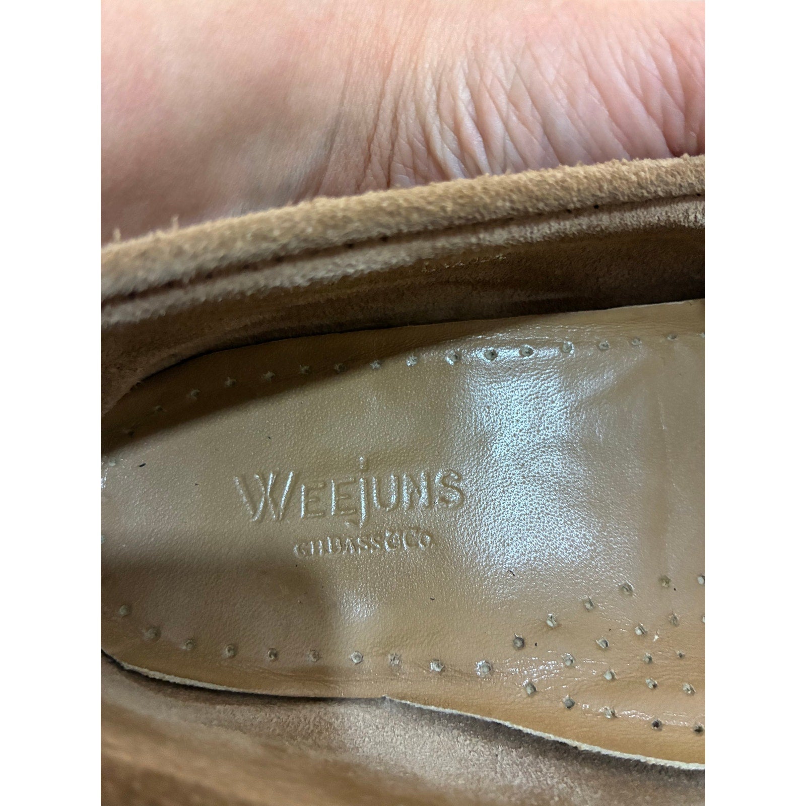 Womens Whitney Weejuns Penny Suede Loafer Sand Old Money Quiet Luxury 8.5 Preppy
