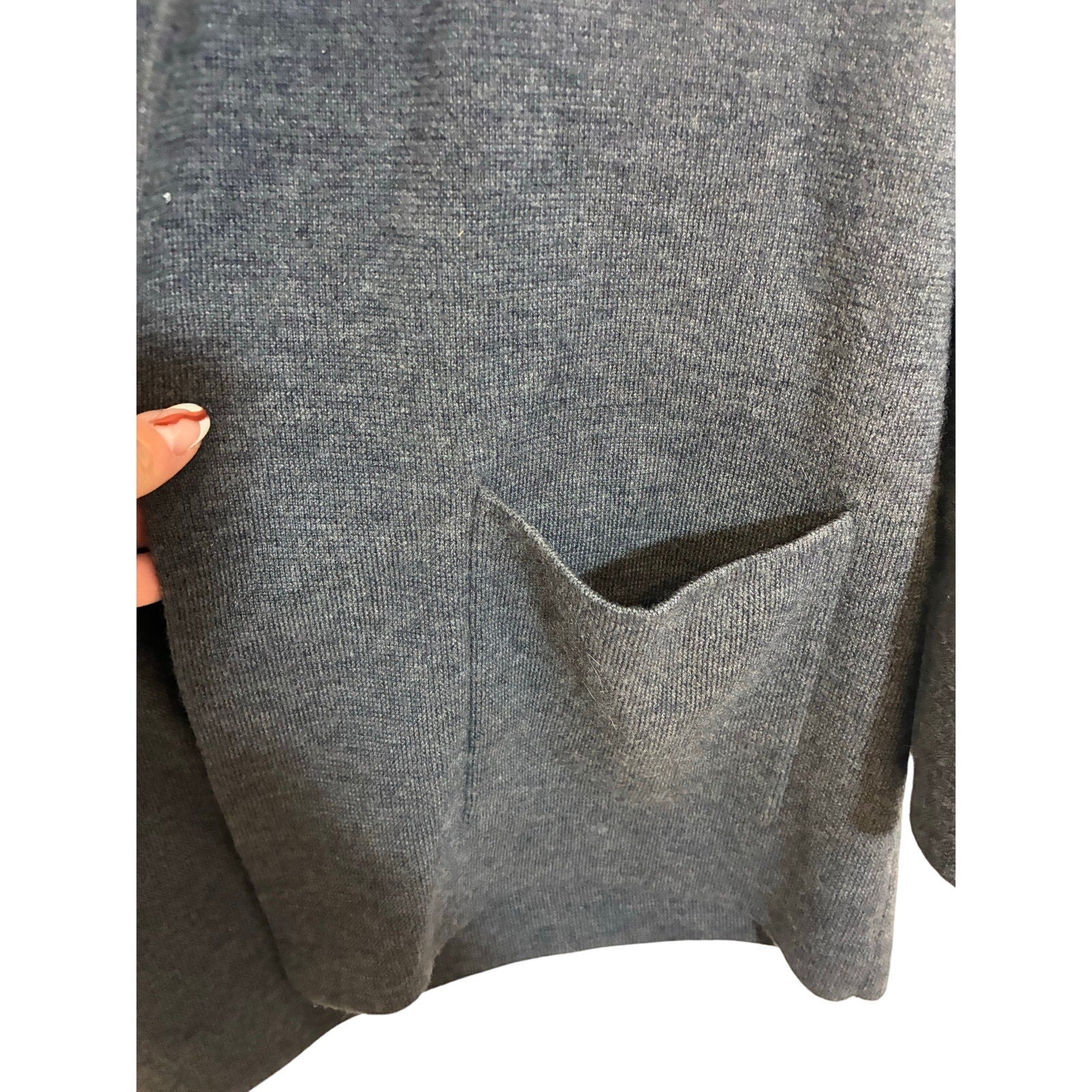 Anne Klein Minimalist Prep Gray Charcoal 100% wool long sleeve cardigan Cozy L