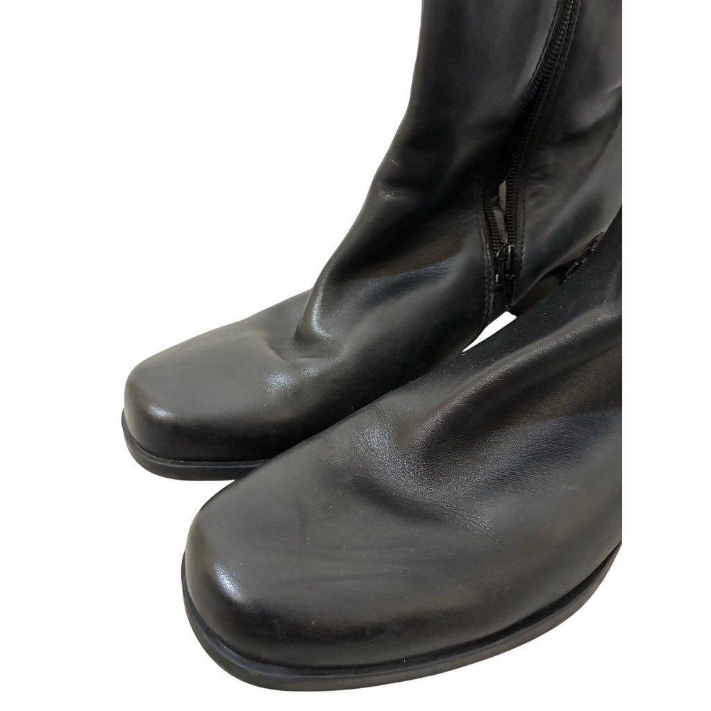 Clarks Black Leather Ankle Booties Women’s Size 9 Comfort Casual Boots Edgy Goth