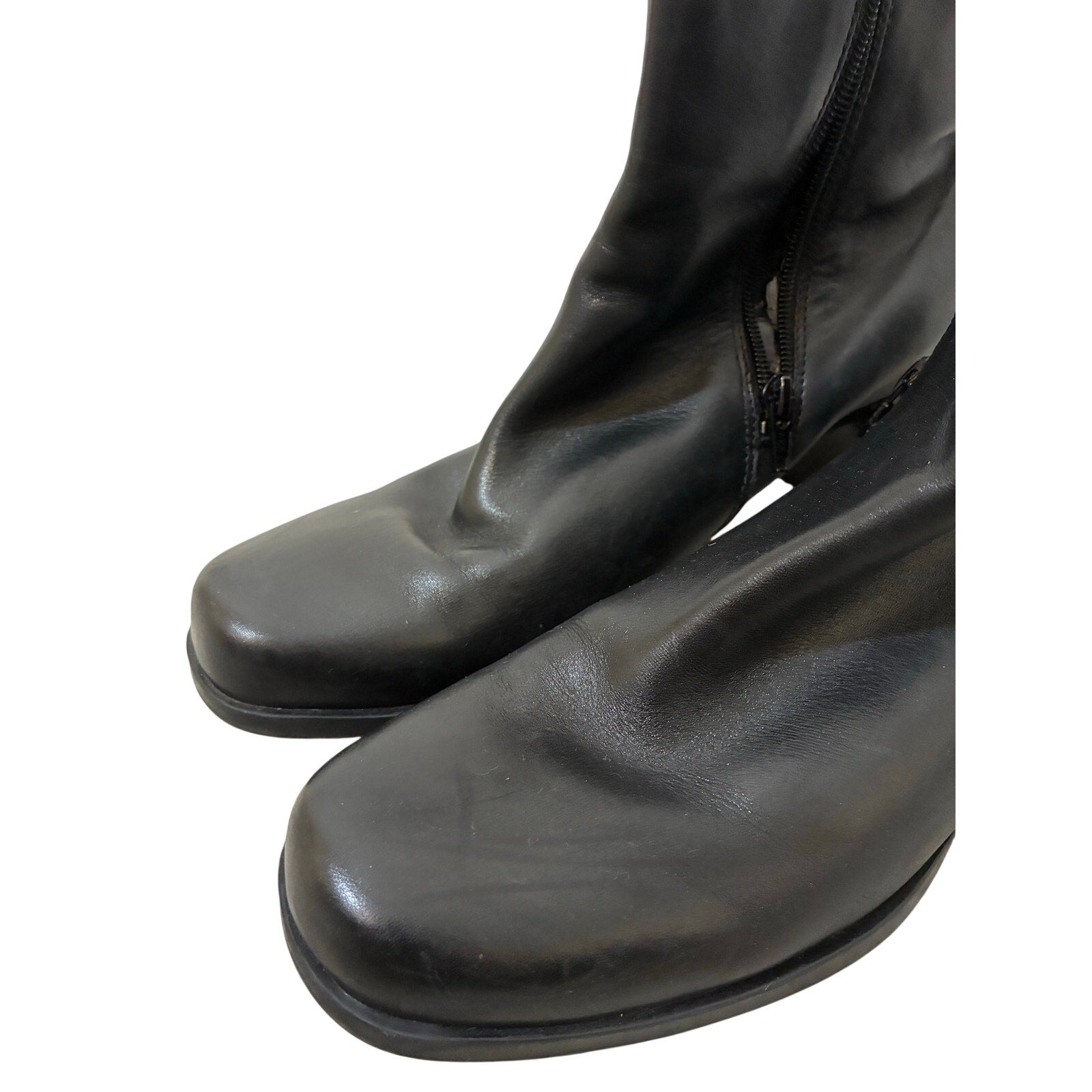 Clarks Black Leather Ankle Booties Women’s Size 9 Comfort Casual Boots Edgy Goth