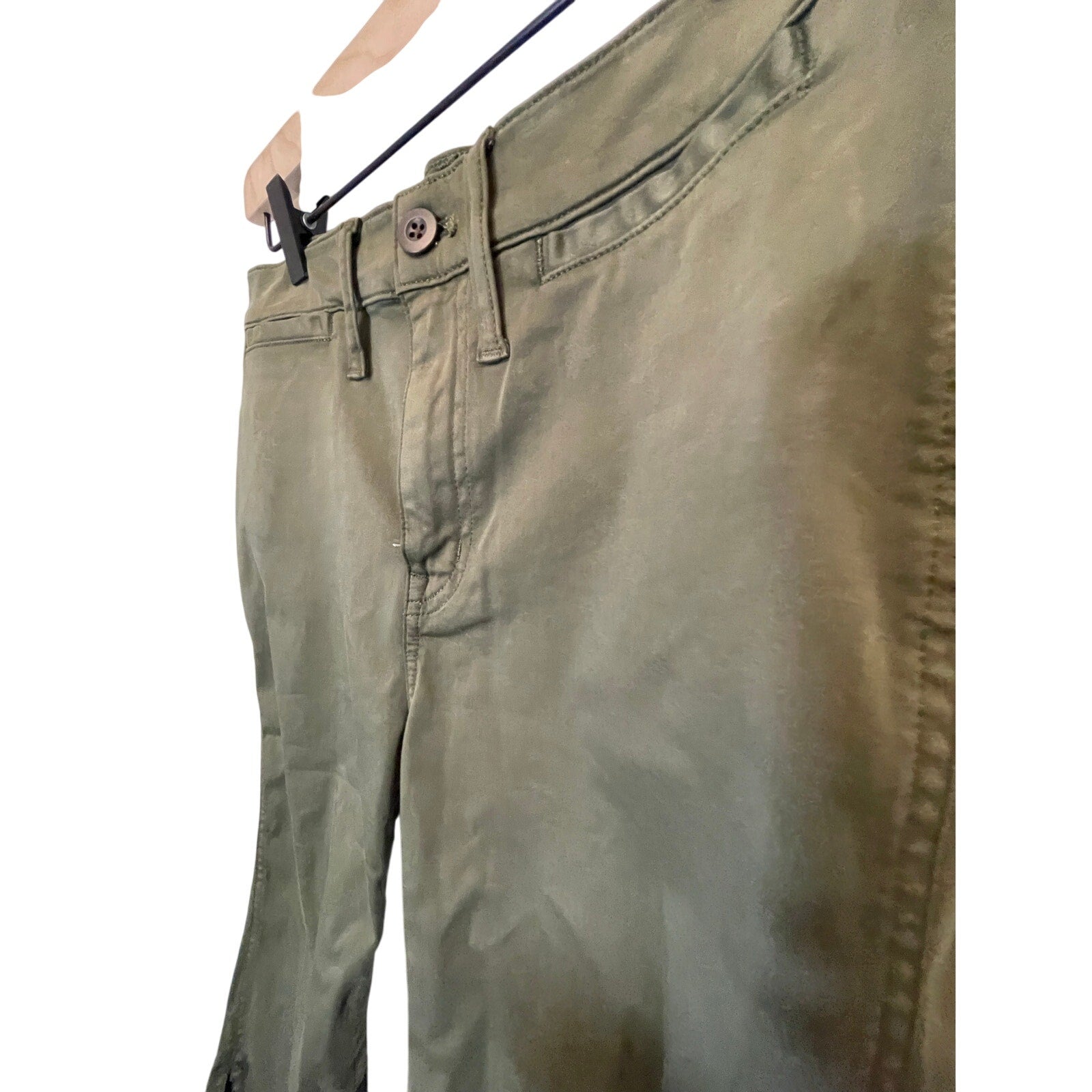 Madewell The '90s Capri Pant in Garment-Dyed Sateen Green Gorpcore Utility 27