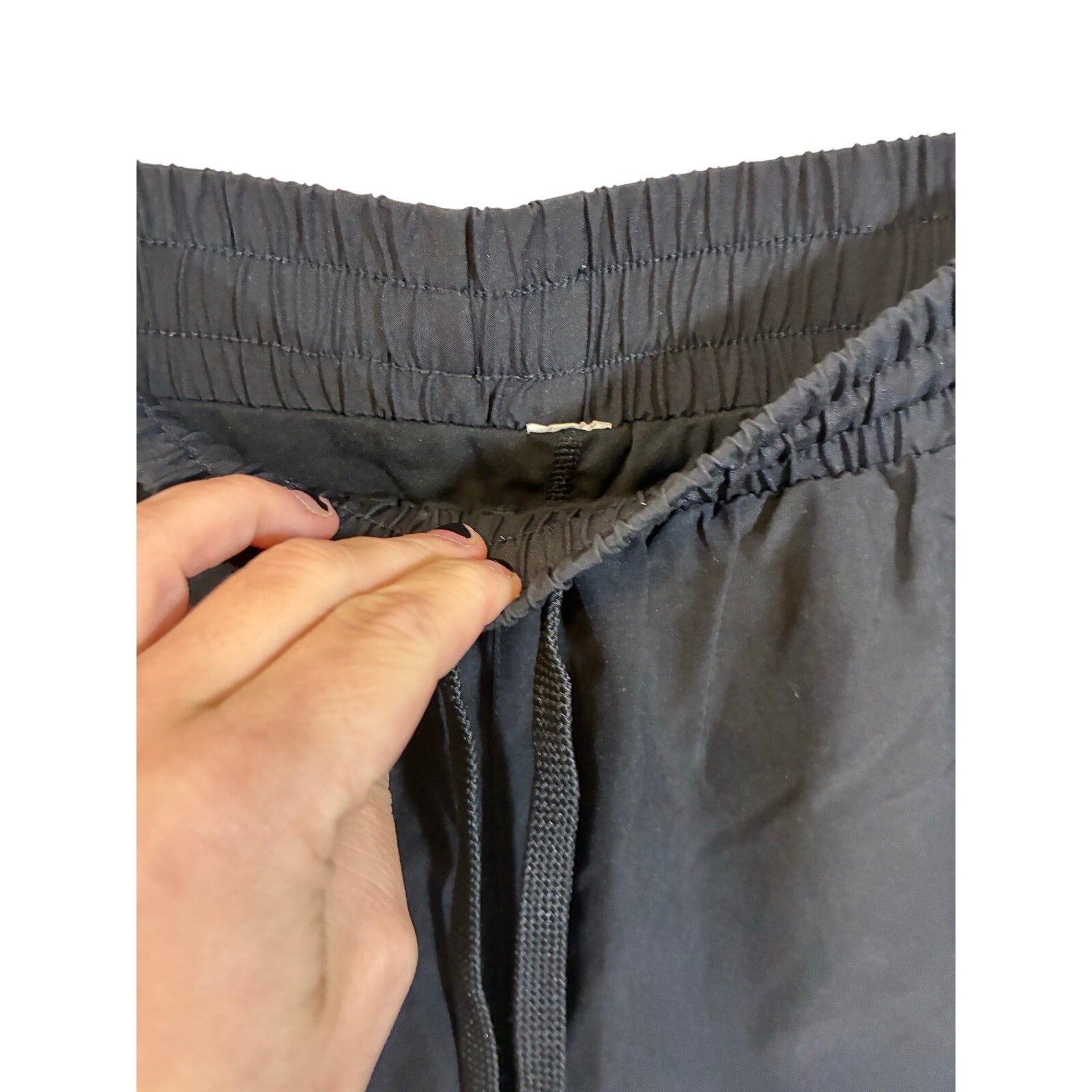Halara Mid Rise Drawstring Contrast Mesh 2 In 1 Flowy Running Shorts 3"