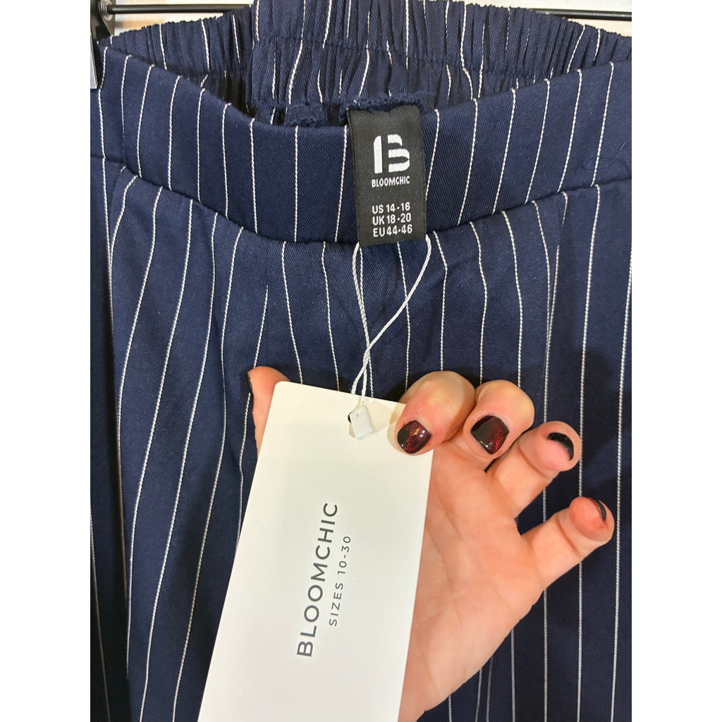 NWT BloomChic Striped Straight Leg Pants Old Money Corporate Career 14-16