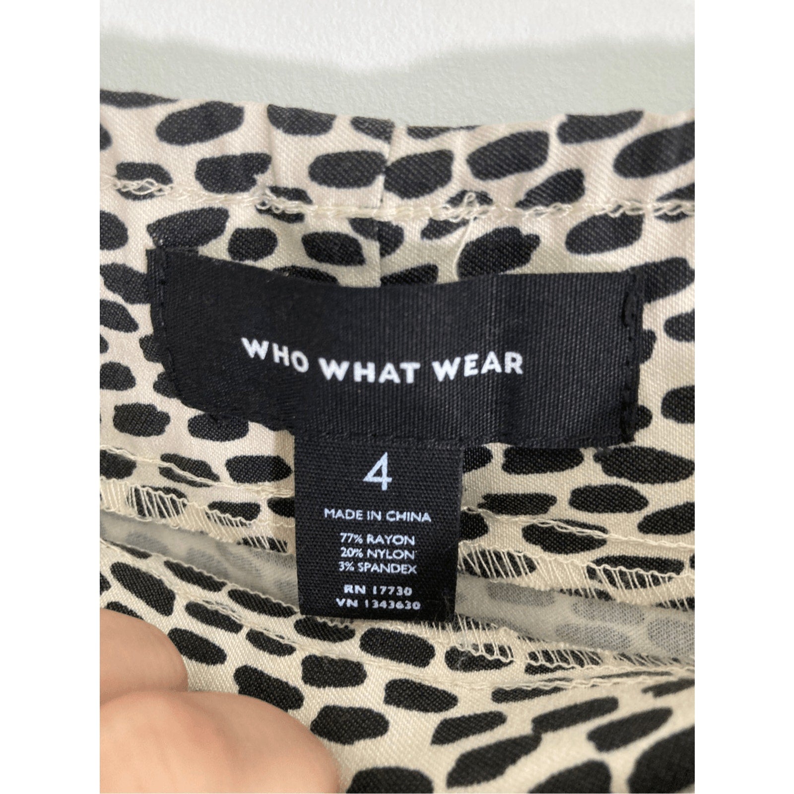 Who What Wear Sz 4 Slip On Novelty Print Cropped Art Deco Dress Slacks Office