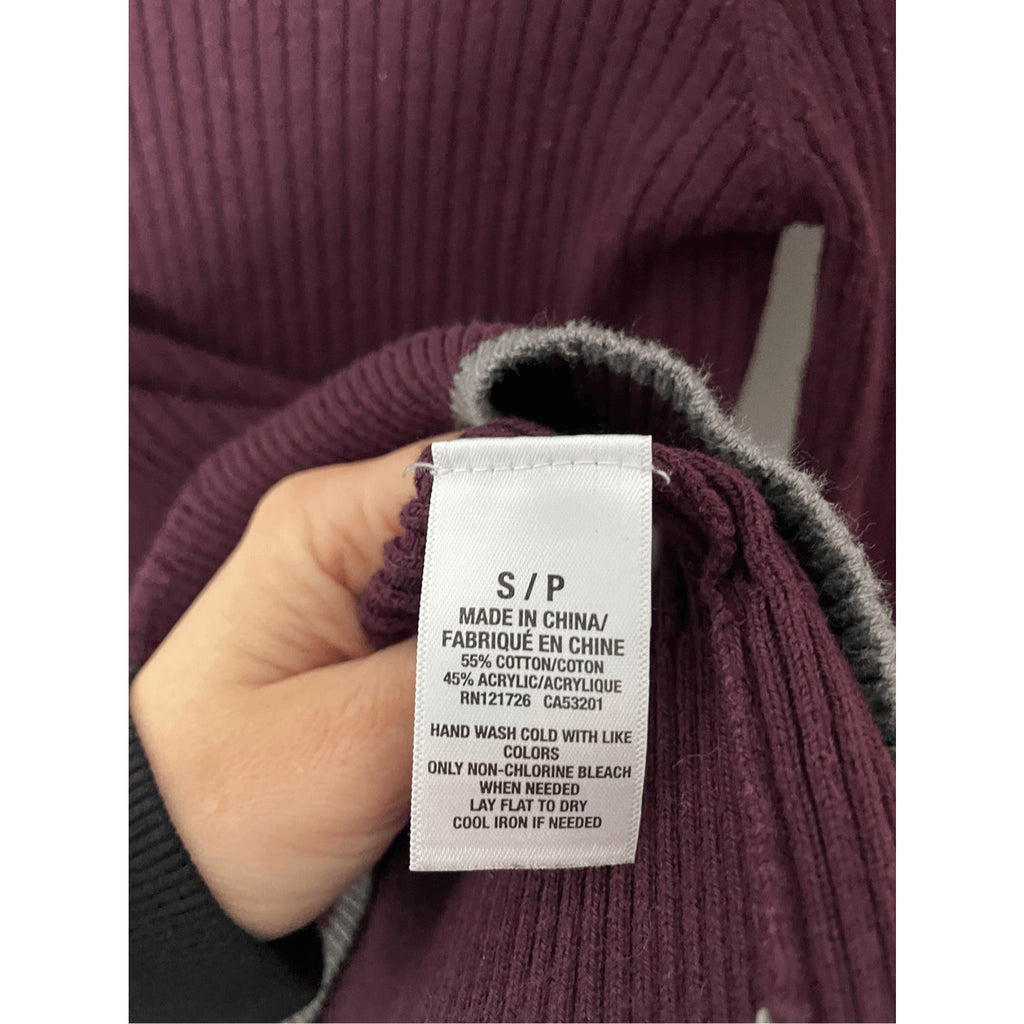 Aeropostale Women's Burgundy Y2K Streetwear Long Sleeve Turtleneck S Academia