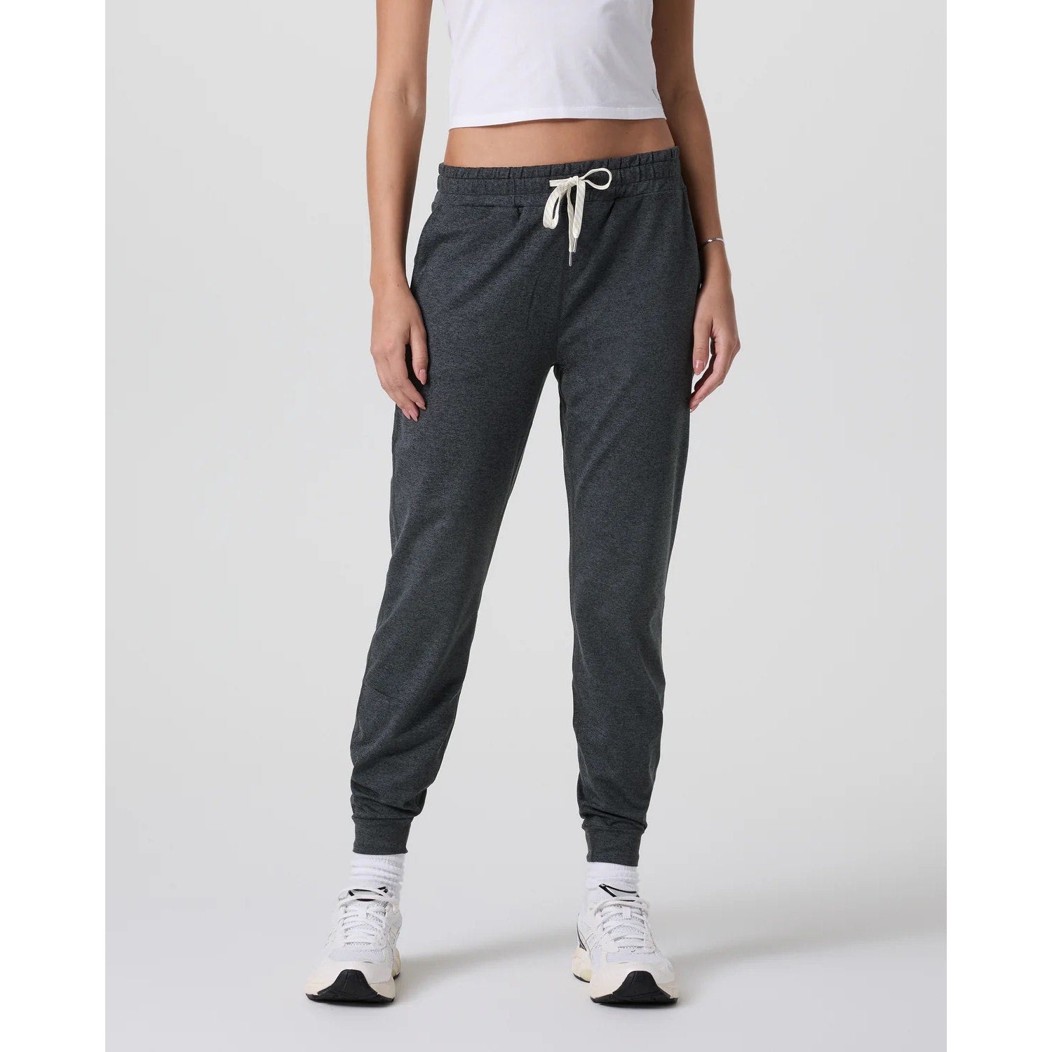 Vuori Women’s Performance Jogger Charcoal Heather Lounge Athletic Pants XS
