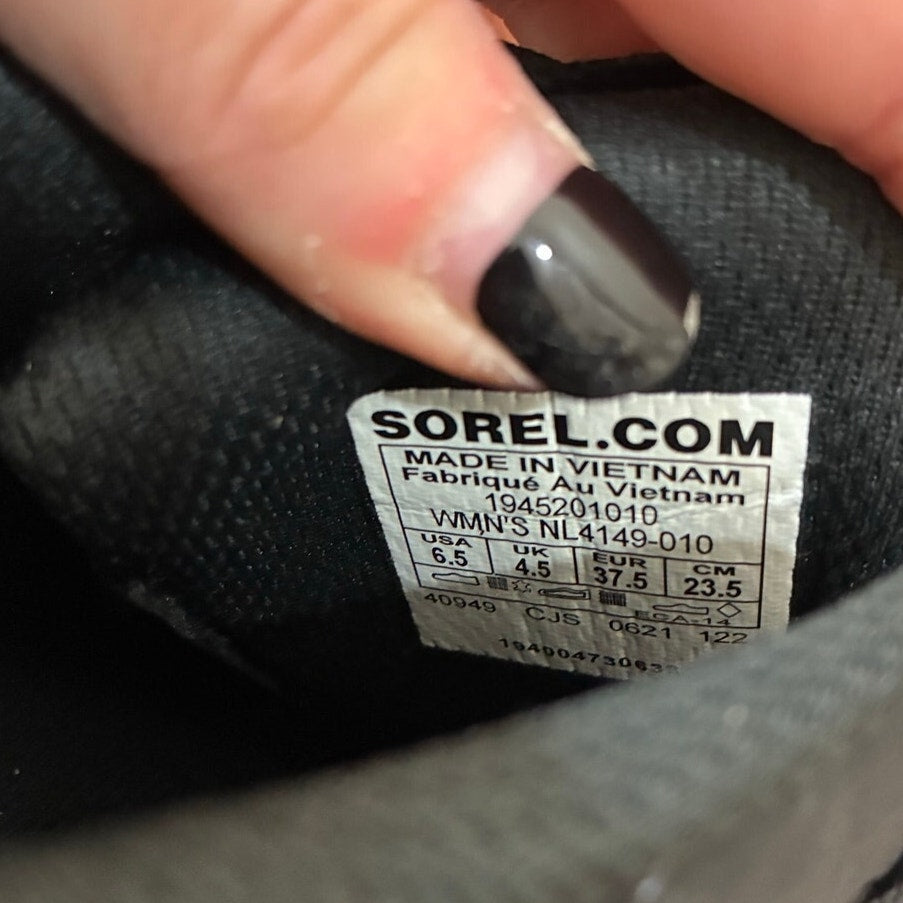 Sorel Kinetic RNEGD Strap Sneaker Womens 6.5 Chunky Athleisure Gorpcore Utility