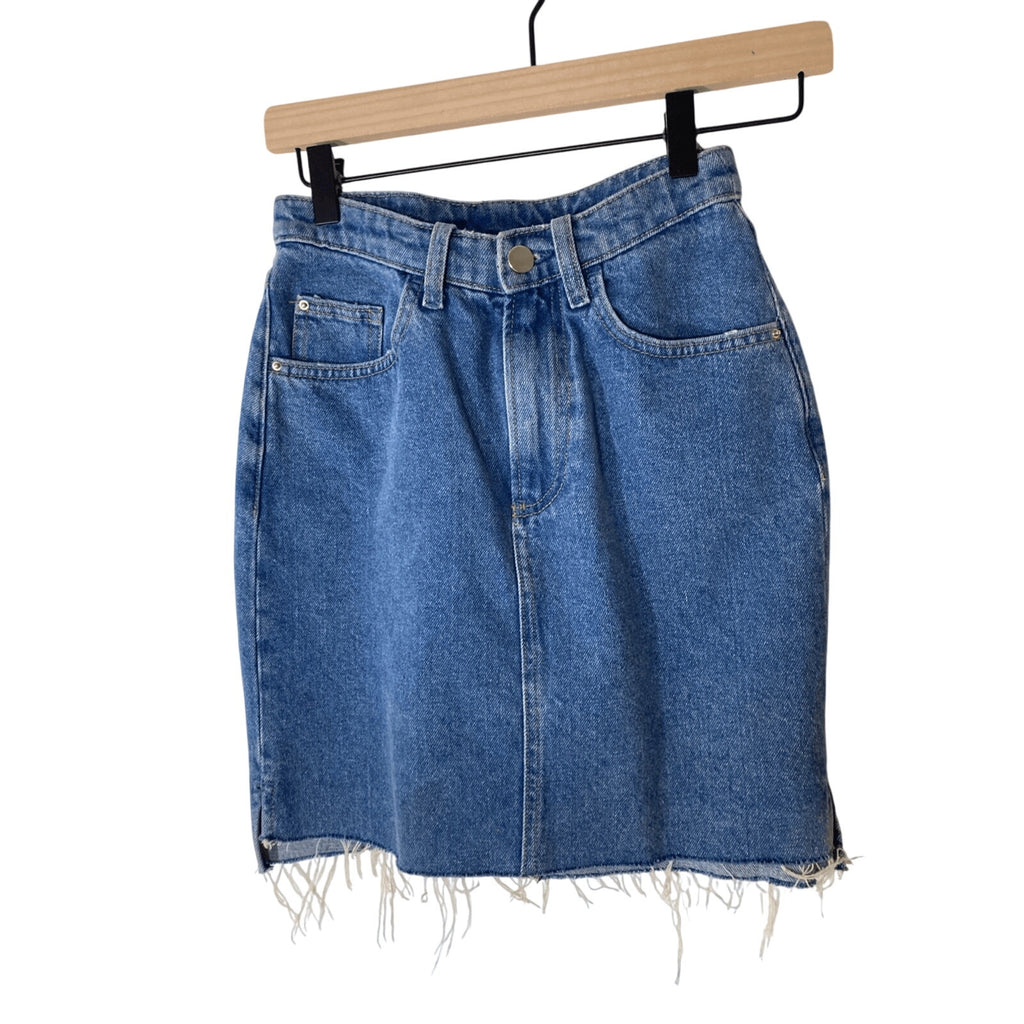 H&M Denim Above Knee Denimcore Y2K Modest Raw Hem Medium Wash Skirt