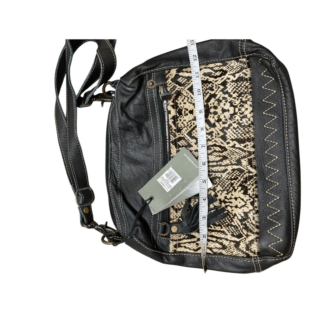 NWT Myra Monochromatic Magic Crossbody Bag Cowboy Leather Western Retro Rodeo