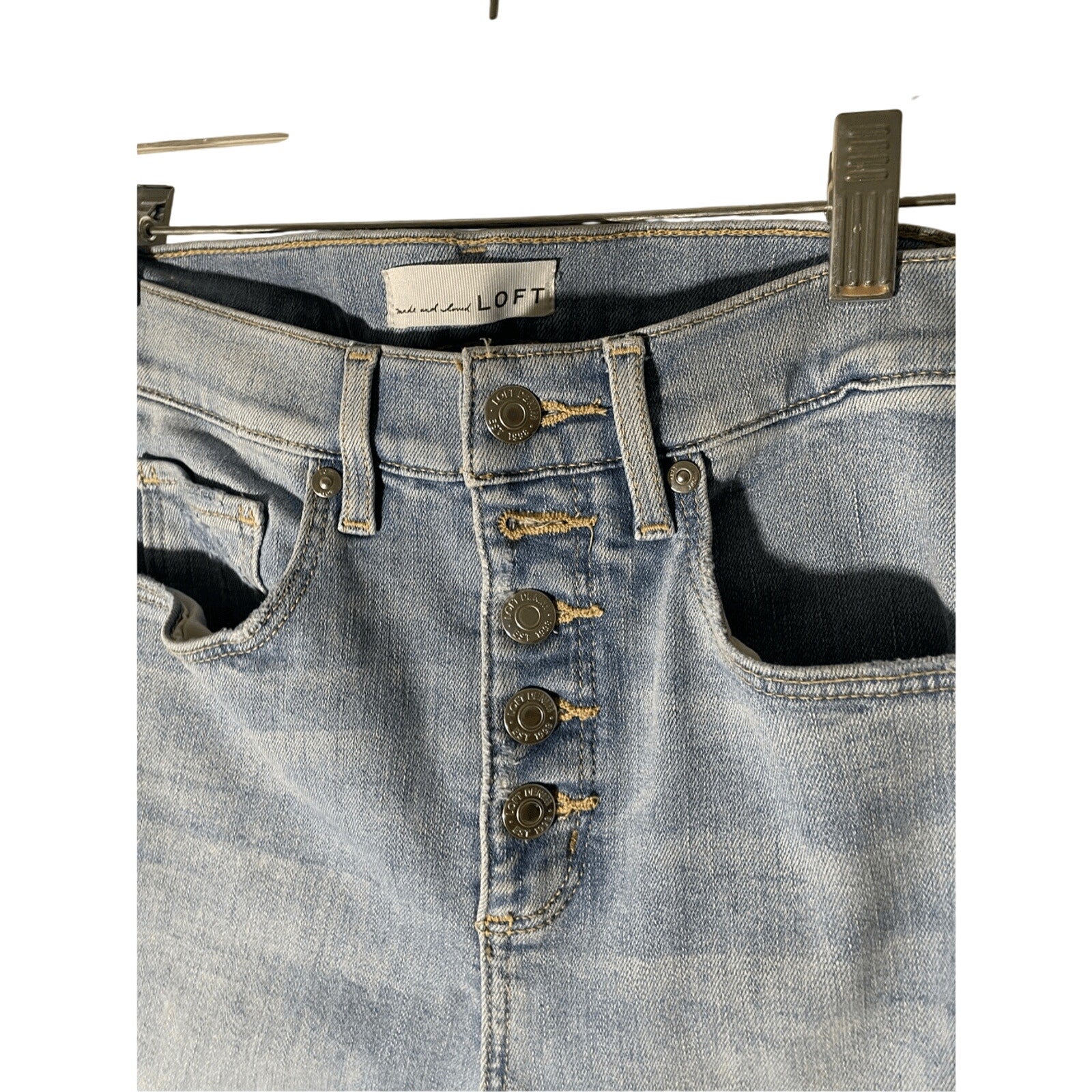 The Kick Crop Loft High Waisted SZ 4 Women's Medium Wash Straight Leg Jeans