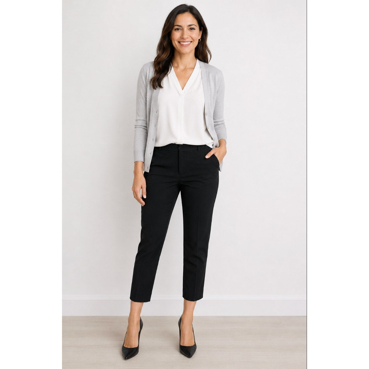 Vince Camuto SZ 4 Black Formal Dressy Cropped Corporate Corpcore Slacks
