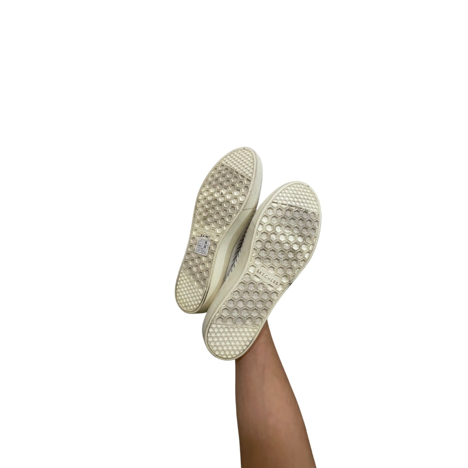 Skechers Women's Poppy Breezy Street Slip-On Sneaker White 8.5 Casual EUC